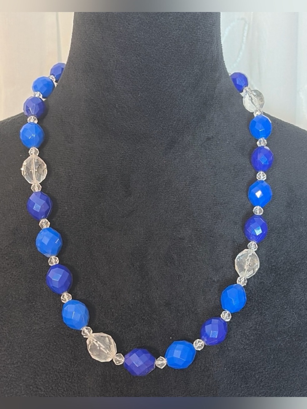 Vintage Blue Faceted Bead Necklace hard plastic  - Women Jewelry